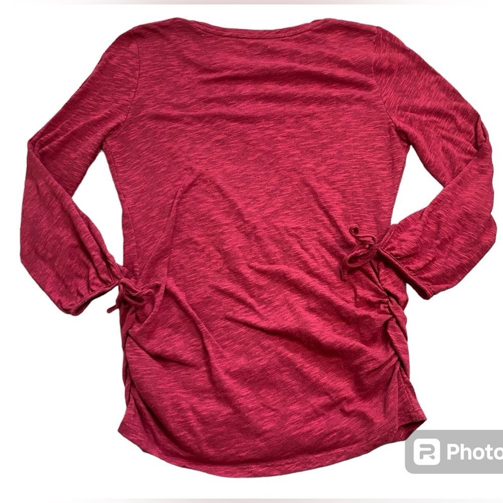 Old Navy Magenta 3/4 Sleeve Maternity Tee - Picture 4 of 7